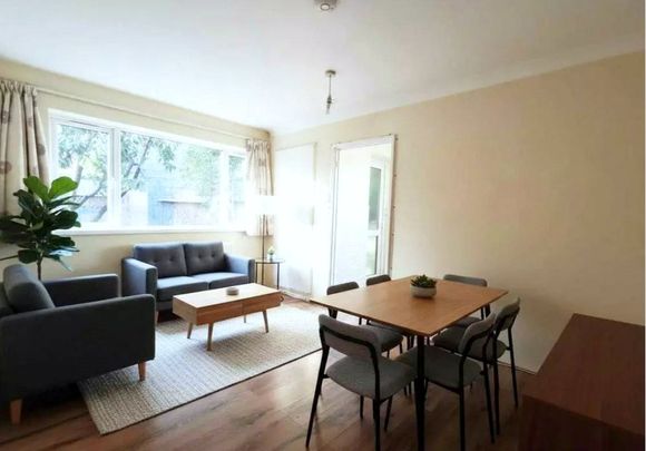 Temple Fortune Lane Hampstead Garden Suburb NW11 - Photo 1