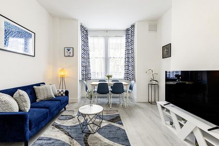 2 bedroom flat to rent - Photo 3