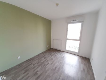SAINT BENOIT, appartement de type 4 neuf dans résidence sécurisée - Photo 4