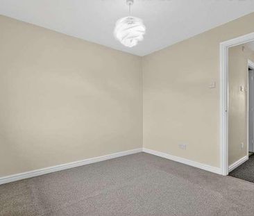 Hind Close, Pengam Green, Cardiff, CF24 - Photo 3