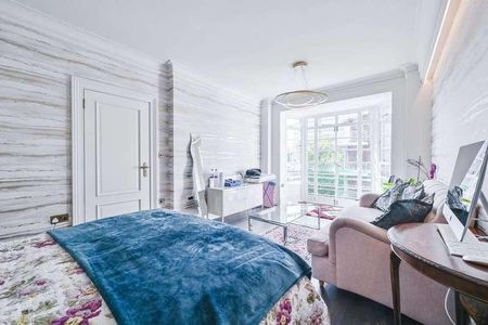 Gloucester Place, Marylebone, NW1 - Photo 2