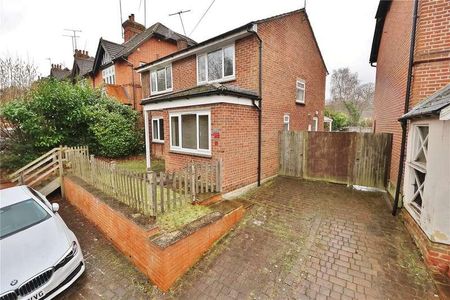 St. Johns Road, Woking, Surrey, GU21 - Photo 4