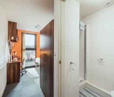 Standard Plus Ensuite - Photo 5