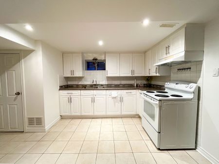 For Lease - 54 Rockport Crescent Unit# bsmt, Richmond Hill, Ontario - Photo 3