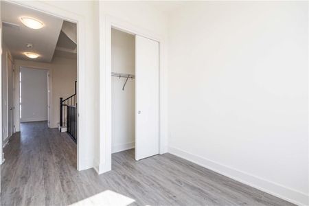 For Lease - 52 Windward Drive, Grimsby, Ontario - Photo 5