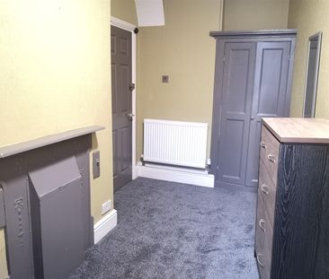 1 bed house share to rent in High Street, Blackburn, BB1 - Photo 4