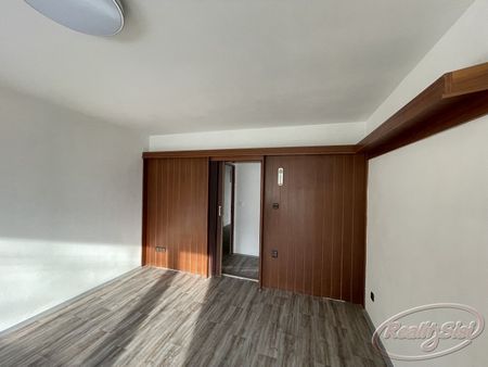 Pronájem bytu 3+1 65 m² - Fotografie 4
