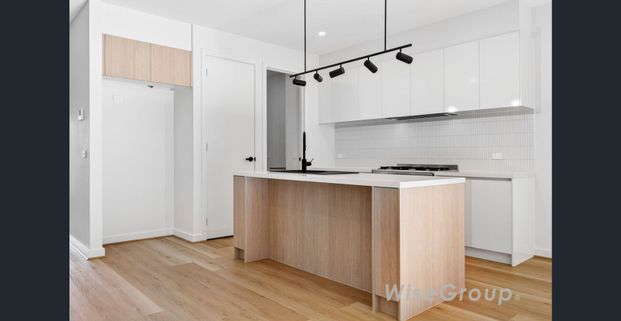 Modern Family Living in the Heart of Clyde - Photo 1