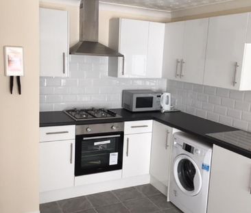 1 bedroom in a house share to rent - Photo 6