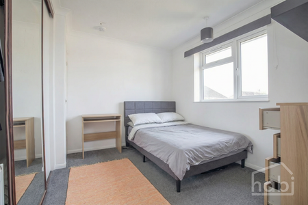 6 bedroom house to rent - Photo 5