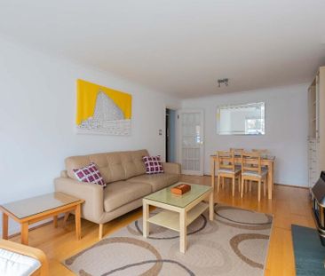 Eton Square, Eton - Photo 3