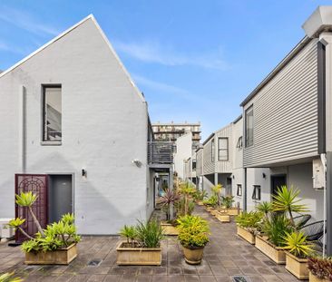 22/57 Mallett Street, Camperdown NSW 2050 - Townhouse For Rent | Do... - Photo 4