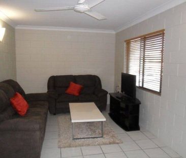 Unit Close to City Centre - Furnished (Break Leasse) - Photo 1