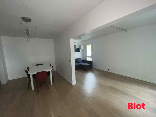 Location Appartement 4 pièces 96m² RENNES 35700 - Photo 1