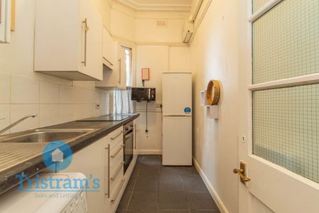 1 bed Apartment for Rent - Photo 4