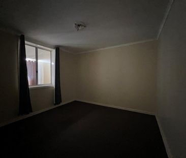 44 Loring Street - Photo 2