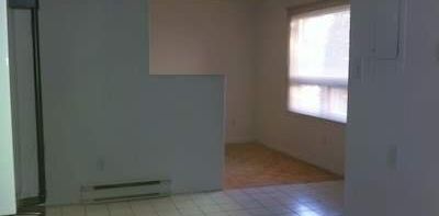 2 1/2 à 15 Min à Pied Cégep Limoilou,tout Inclus Et Wifi - Photo 2