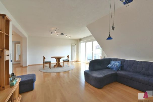 Sehr helle und großzügige 3-Zimmer-DG-Wohnung im Oberdorf von Haltingen - Foto 1