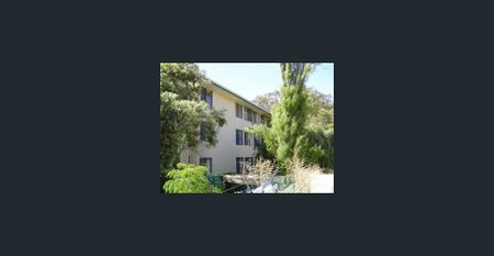 Modern, low-maintenance living in the heart of Wembley - Photo 4