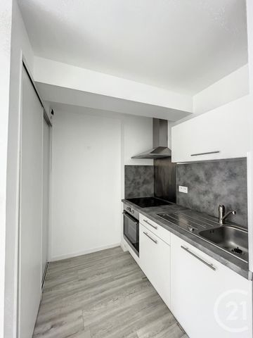 Location Appartement 2 pièces 27m² RIOM 63200 - Photo 3
