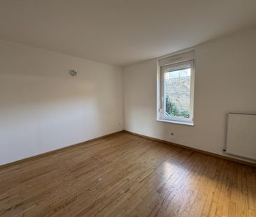 Location Appartement 1 pièce 37m² JOEUF 54240 - Photo 3