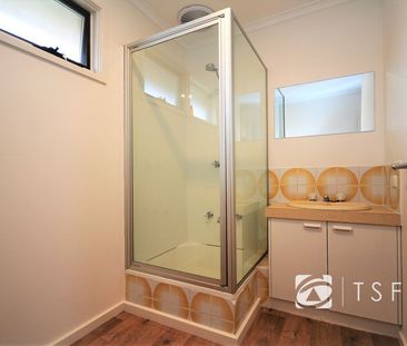 Neat One Bedroom Unit - Photo 5