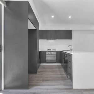 QUALITY 3 BEDROOM TOWN HOME IN HIGHLY SORT AFTER LOCATION - Photo 2