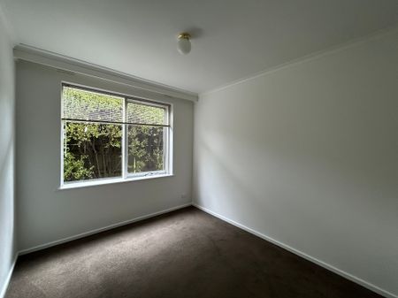 2 / 11 Truganini Road, CARNEGIE - Photo 2