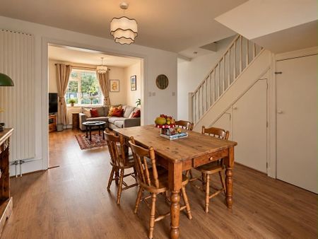2 bedroom property to rent - Photo 2