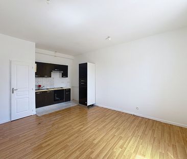 Apartment - Photo 2