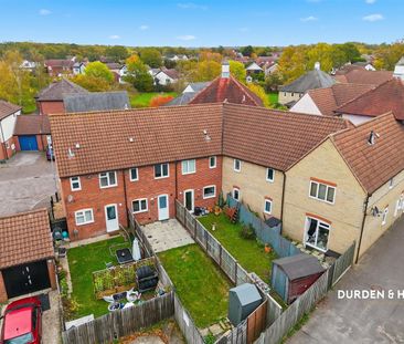 Dale Close, Stanway - Photo 5