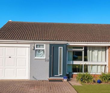 2 bedroom semi-detached bungalow to rent - Photo 2