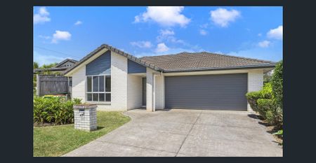 SPACIOUS MODERN HOME IN POPULAR BIRKDALE LOCATION - Photo 5