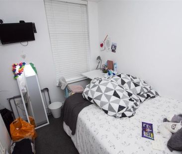 5 bedroom apartment to rent - Photo 6