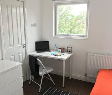 4 bedroom house to rent - Photo 6