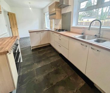 3 bedroom semi-detached house to rent - Photo 6