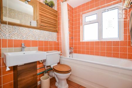 Romily Court, SW6 - Photo 5