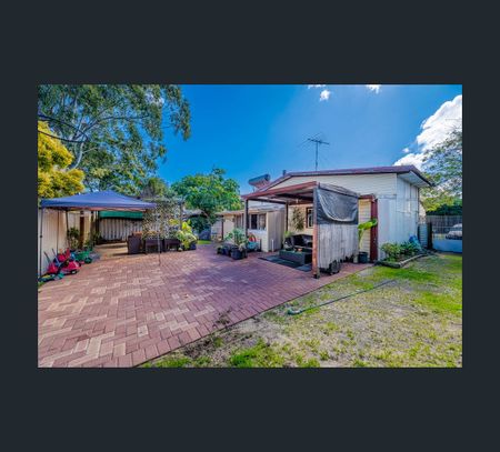 33 Eacott Street, Mandurah, WA 6210 - Photo 2