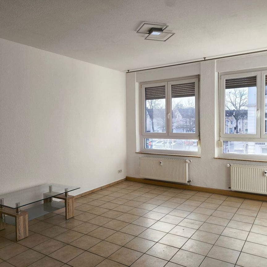 Mitten drin, statt nah dabei … Gemütliche 2-Zimmer-Wohnung im Zentrum von Neheim - Photo 1