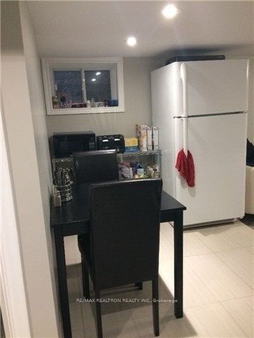 For Lease - 3 Lanark Avenue Unit# Lower, Toronto, Ontario - Photo 5