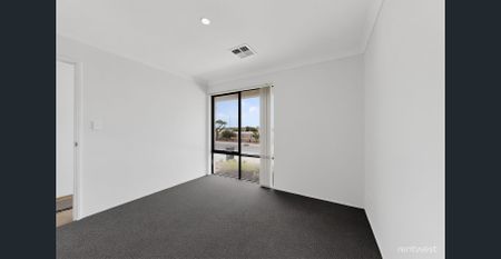 BRAND NEW HOME, STUNNING LOCATION - Photo 4