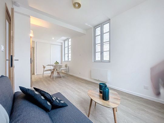 Location Appartement 2 pièces 38m² LA ROCHELLE 17000 - Photo 1