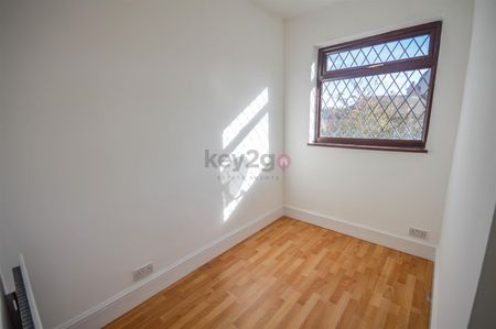 Station Road, Woodhouse, S13 - Photo 2