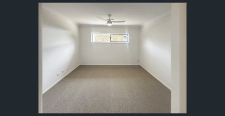 Brand New Family Home in a Pindari Rise! - Photo 3