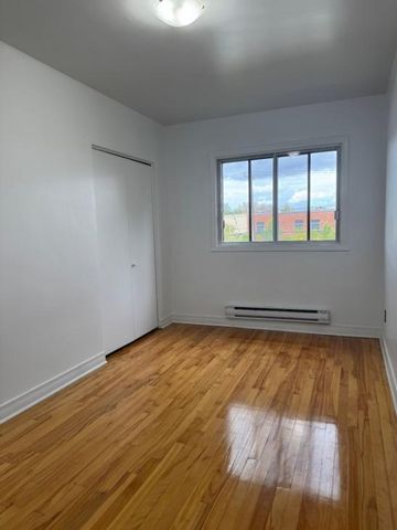 Appartement à louer - Photo 2