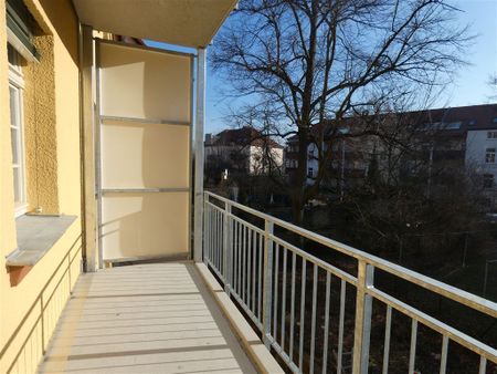 Tolle 3-Raum Whg. m. Balkon, Loggia, Parkett, EBK - Foto 3