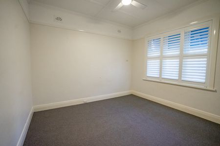 1 Webster Street - Photo 5