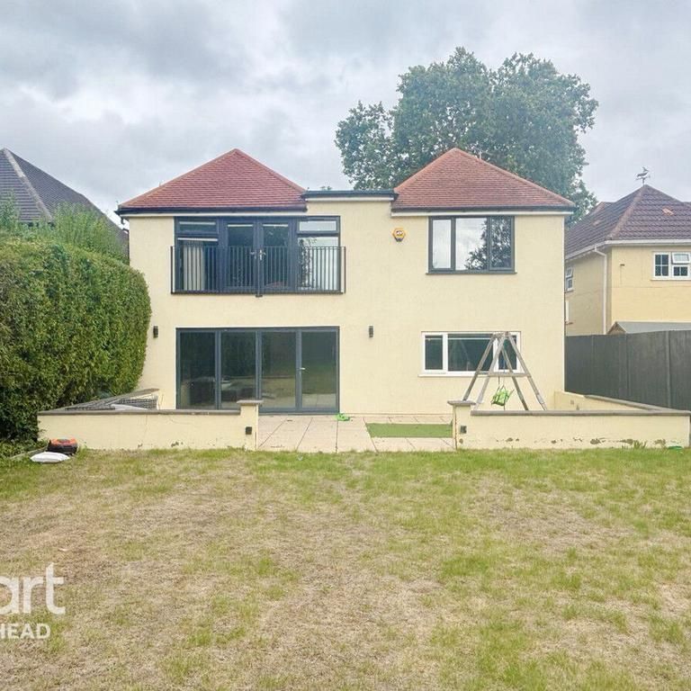 5 bedroom detached house to rent - Photo 1
