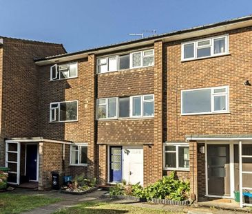 Norfolk Close - Photo 1