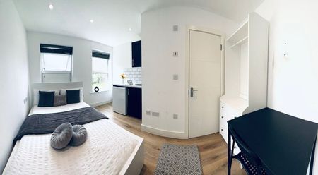 Studio Flat, Clifford Drive, SW9 - Photo 5